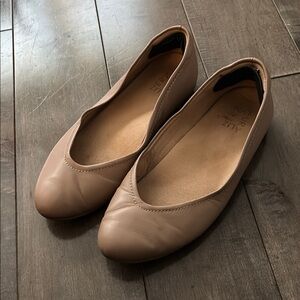 Naturalizer Women's Taupe Ballet Flats